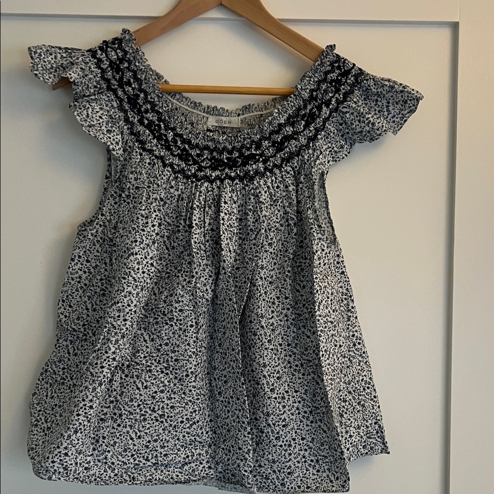 Doen Black and White Floral Blouse